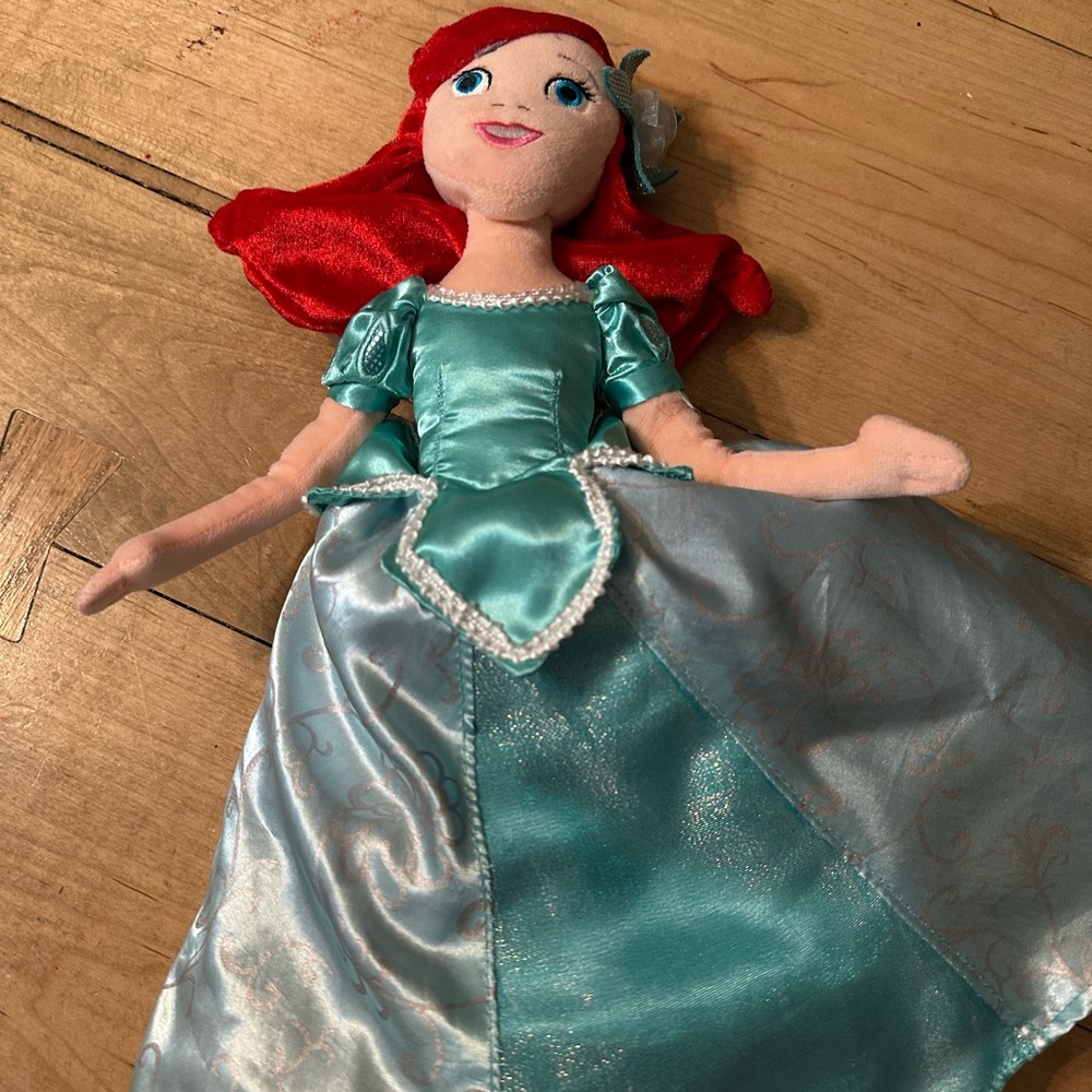 Princess flip doll- two dolls in one